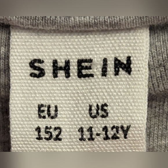 EUC SHEIN grey Def Leppard graphic short sleeve T shirt leopard and def leppard - Picture 4 of 10